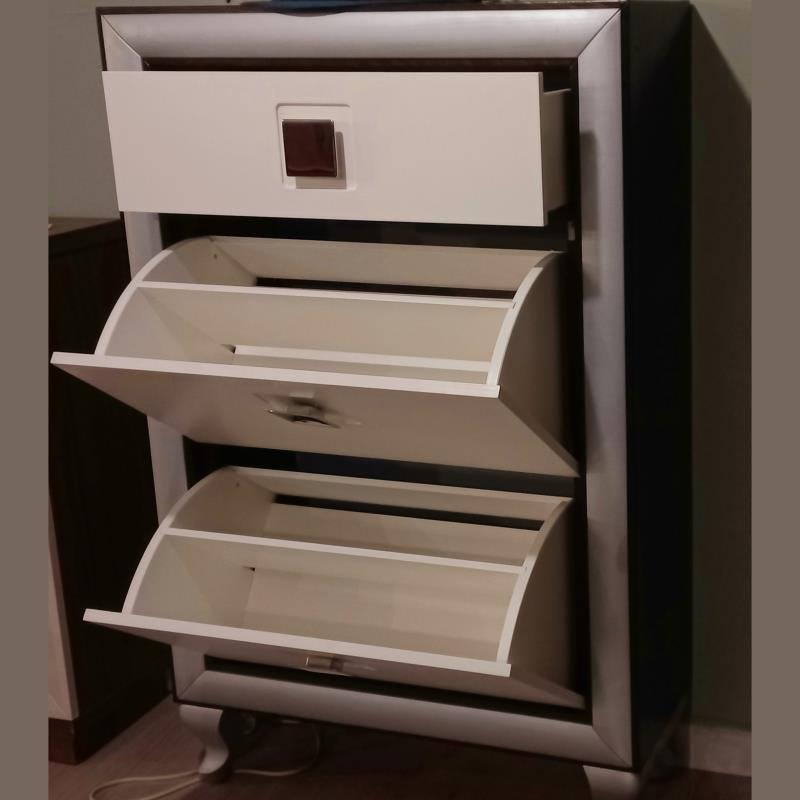 Mueble Zapatero en Nogal